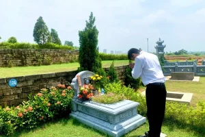 Tảo Mộ Cuối Năm - Nét Đẹp Văn Hóa Truyền Thống