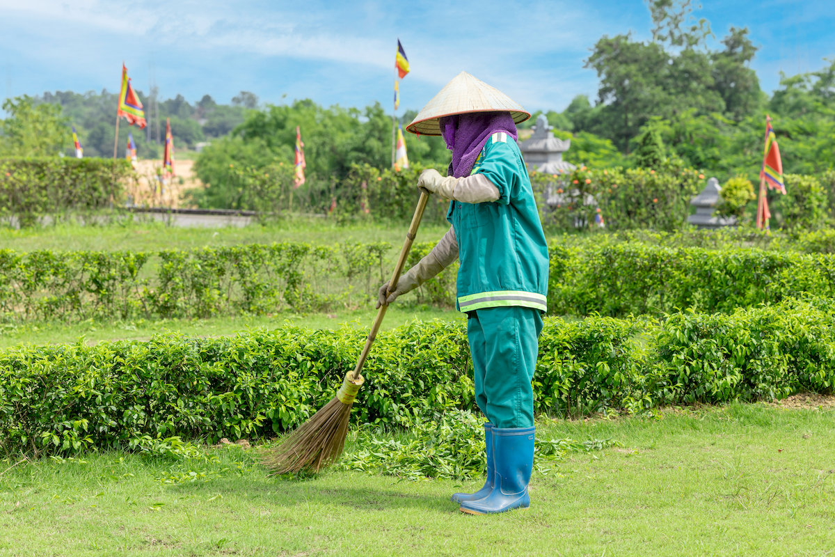 quy-khach-hoan-toan-co-the-trao-tron-niem-tin-voi-dich-vu-trong-va-cham-soc-cay-xanh-cua-thien-binh-an
